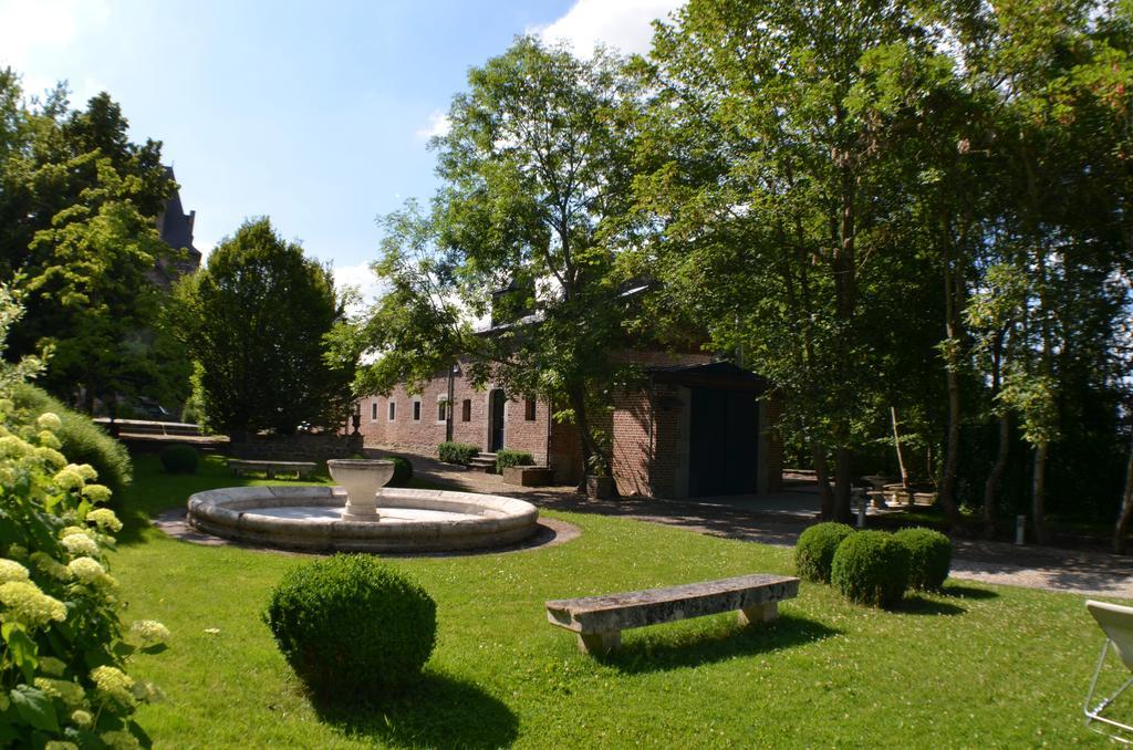 Les Confidences De Messire Sanglier, Stylished Guest Houses Борен Номер фото